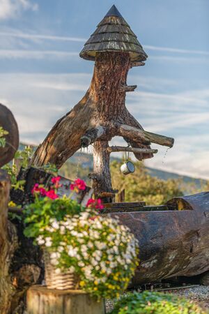 Brunnen am Hochhuberhof Manuel Capellari.jpg