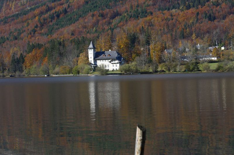 Datei:Grundlsee See 77993 2014-11-03.jpg