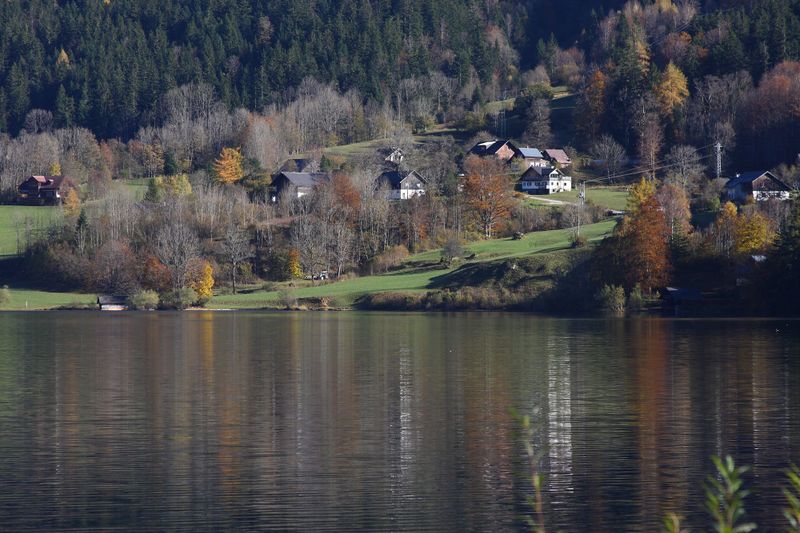 Datei:Grundlsee See 78041 2014-11-03.jpg
