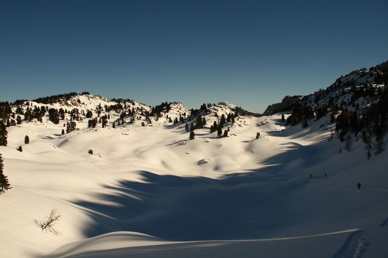 Datei:Hüttfeld grafenbergalm 83147 2015-02-12.jpg