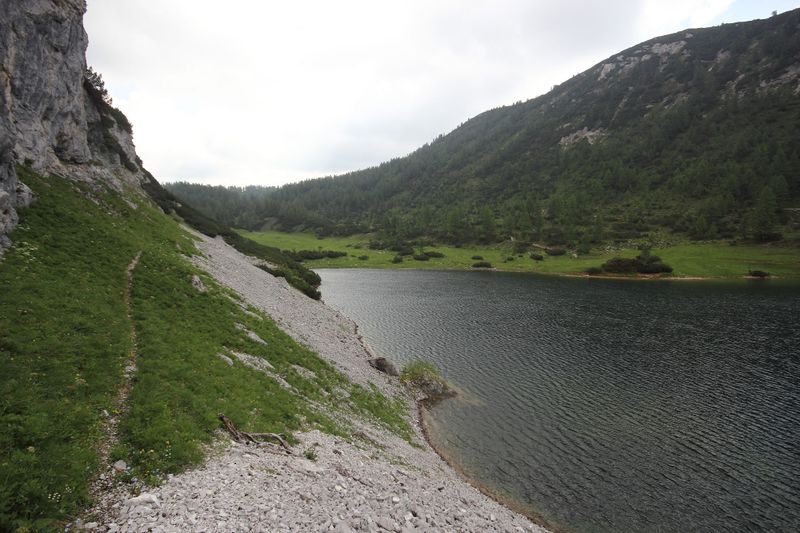 Datei:Schwarzensee tot-geb 51385 2017-06-24.jpg