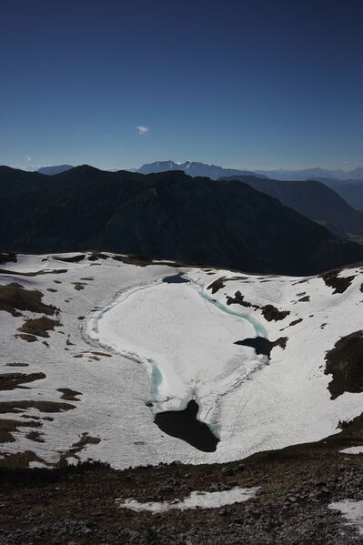 Datei:Augstsee loser 50353 2017-06-11.jpg