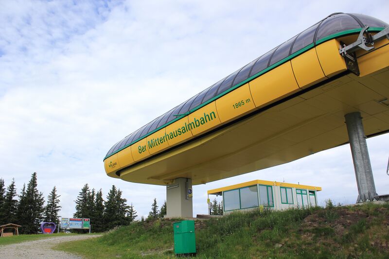 Datei:Mitterhausalmbahn 8er-101-2019-07-02.jpg