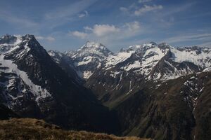 Hochgolling-mandlspitze 7046 2011-05-11.jpg