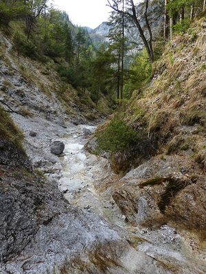 Humlechnergraben 54644 2014-04-27.JPG