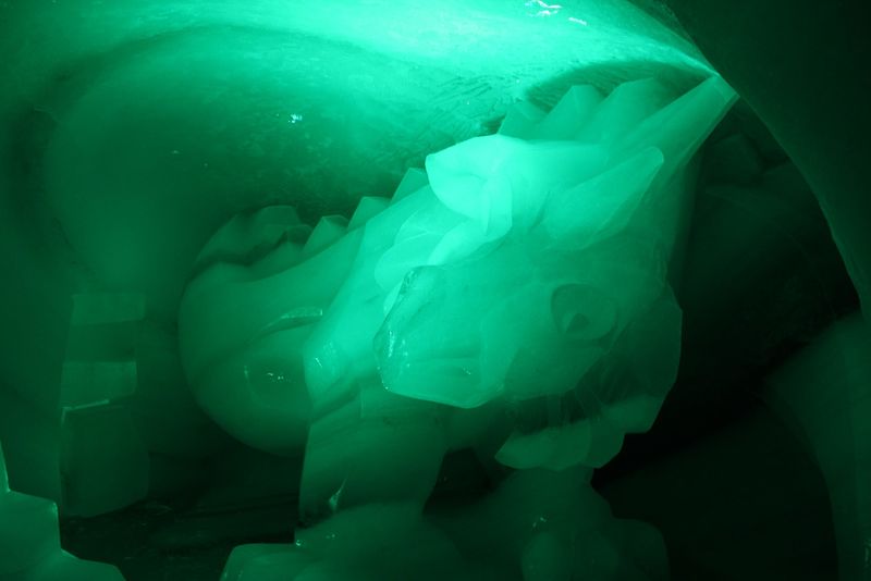 Datei:Eispalast dachsteingletscher 93019 2015-06-25.jpg