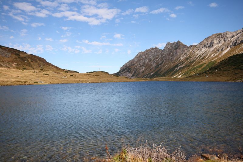 Datei:Oberhüttensee 2122 2009-10-05.jpg