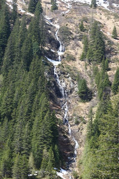 Datei:Strickerkar 55626 2014-05-02.jpg