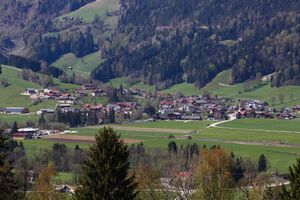 Weißenbach petersberg 22434 2016-04-20.jpg