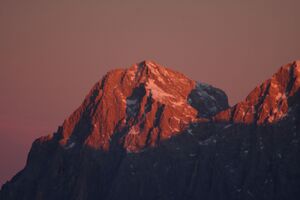 Dachsteinmassiv-krahbergzinken 38564 2011-11-02.jpg