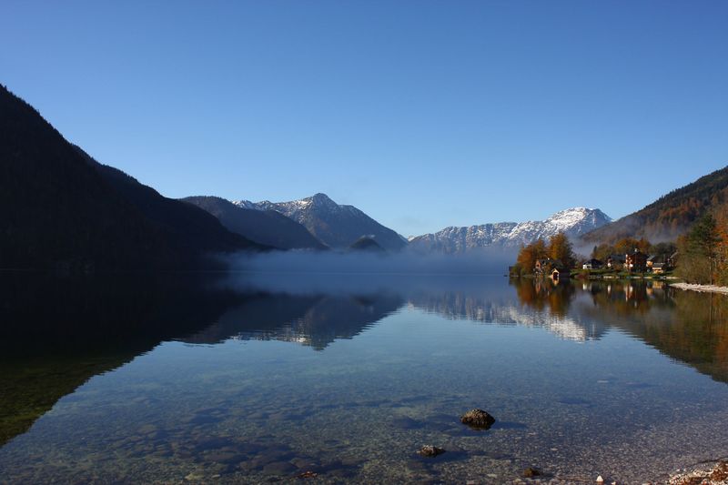 Datei:Grundlsee-See 77671 2014-11-03.jpg