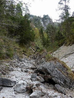 Humlechnergraben 54613 2014-04-27.JPG