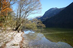 Grundlsee See 77877 2014-11-03.jpg