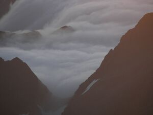 Hochgolling sunrise 16374 2006-07-05.jpg