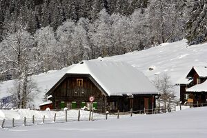 Weiße wand 1902-0181-2023-01-26.jpg