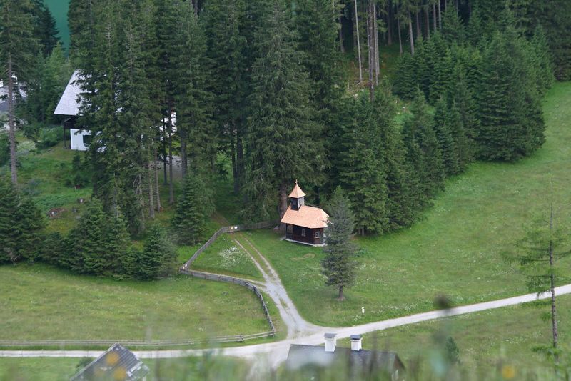 Datei:Schwarzenseealm kleinsölk 39700 2012-06-29.jpg