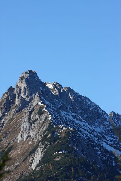 Datei:Kammspitze -bergereck 12864 2015-10-27.jpg