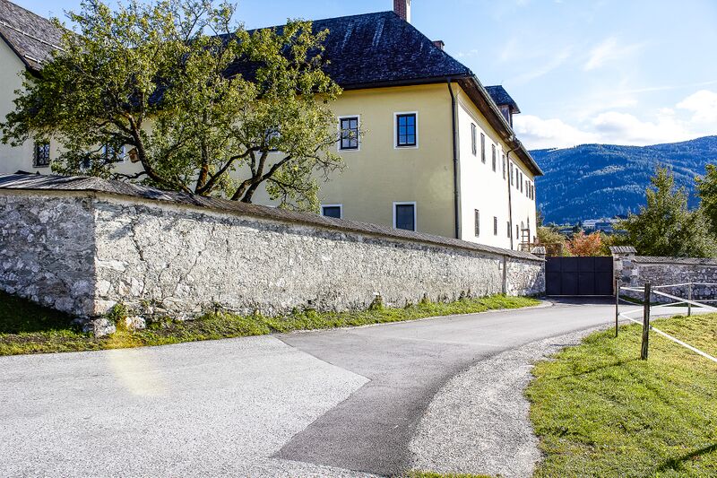 Datei:Kapuzinerkloster irdning-0209-2021-10-15.jpg