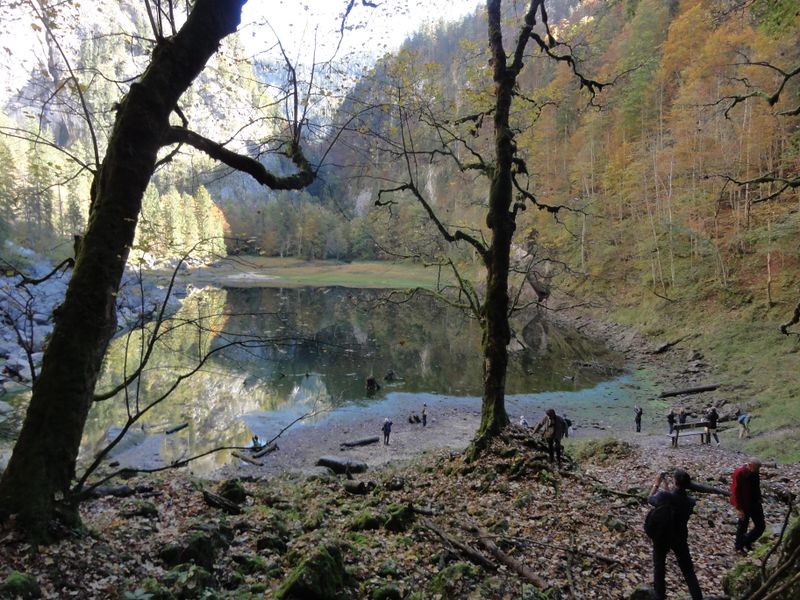 Datei:Besucher am Kammersee.jpg
