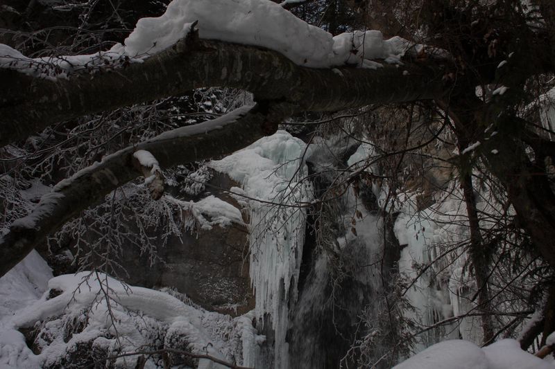 Datei:Luserfall 1397 2011-01-06.jpg