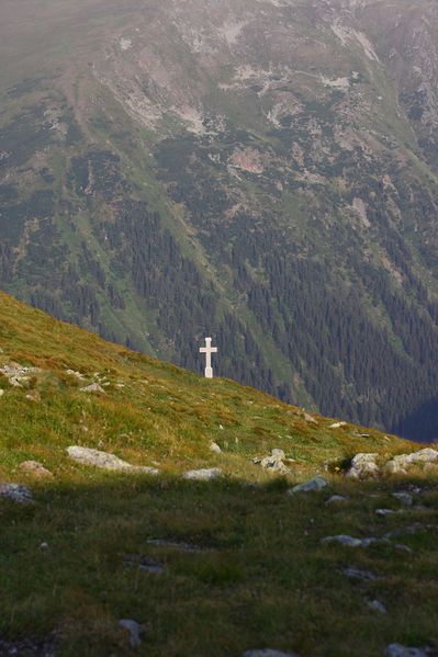 Datei:Glattjochkreuz 1272 13-08-06.jpg