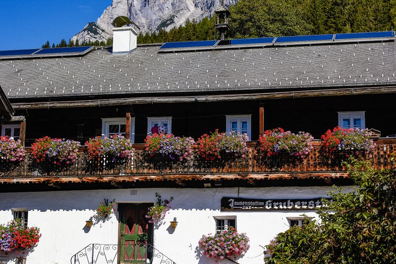 Datei:Gruberstube ramsau-0070-2021-09-02.jpg