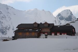 Keinprechthütte 3151 2009-05-03.jpg