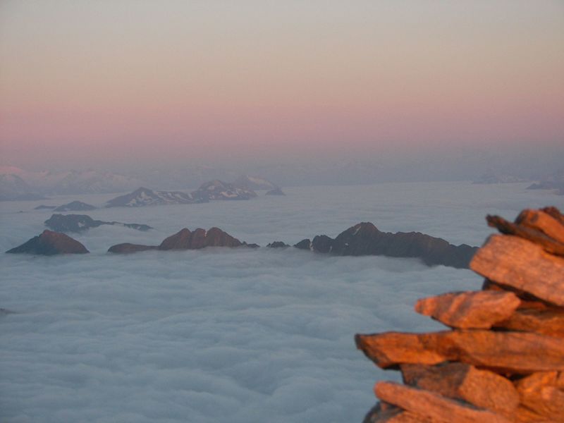Datei:Hochgolling sunrise 16369 2006-07-05.jpg