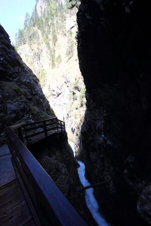 Wasserlochklamm palfau 70345 2018-04-23.jpg