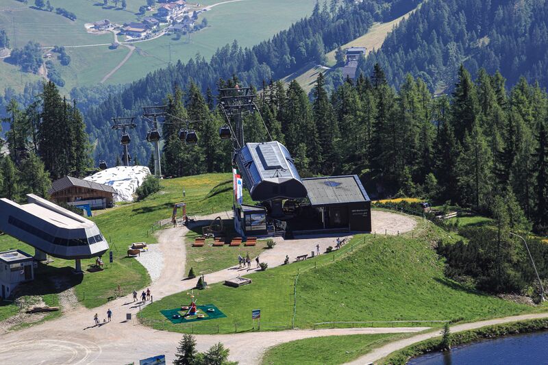 Datei:Preunegg jet-12-2019-06-28.jpg