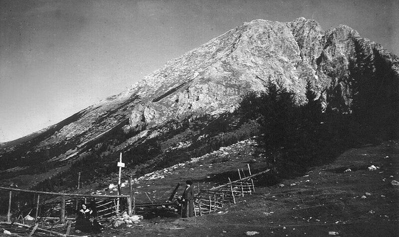 Datei:Pyhrgas mit Pyhrgasgatterl 1896.jpg