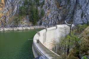 Salzastausee 20965 2016-04-15.jpg