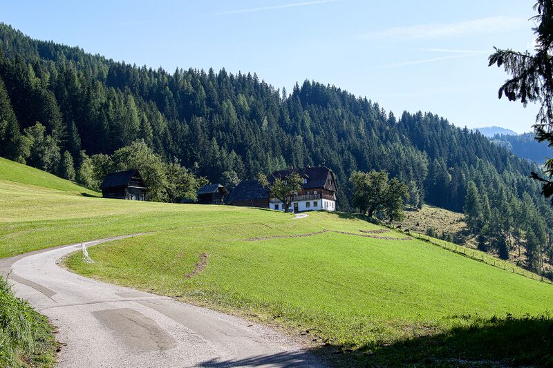 Datei:Perberhof michaelerberg Ost 38-0037-2023-08-14.jpg