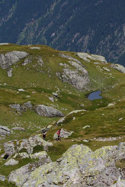 Datei:Bergseen beim Brettersee 8900 2008-08-10.jpg
