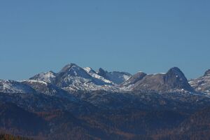 Dachsteinmassiv -berillenalm 12800 2015-10-27.jpg
