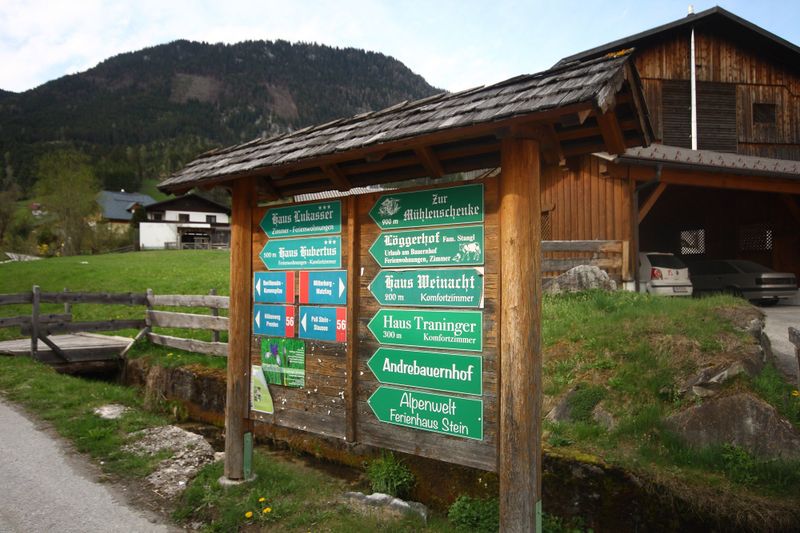 Datei:Lengdorf 20791 2016-04-15.jpg