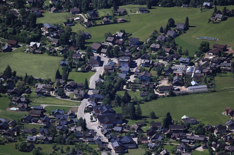 Datei:Altaussee -loser 50742 2017-06-11.jpg