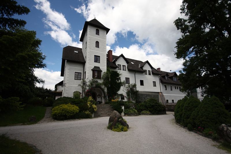 Datei:Schloss Thannegg0029.jpg