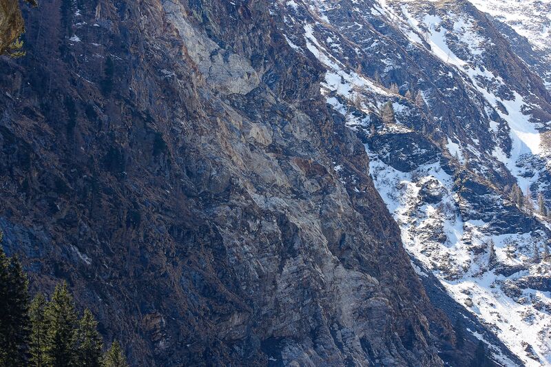 Datei:Felssturz rauenberg-1000-2020-04-16.jpg