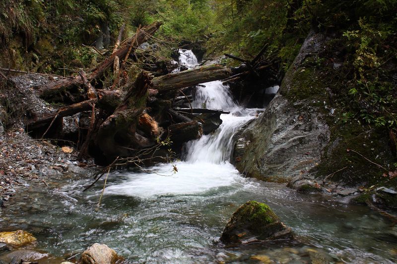 Datei:Teufelsschlucht Seewigtal 73405 2014-10-02.jpg