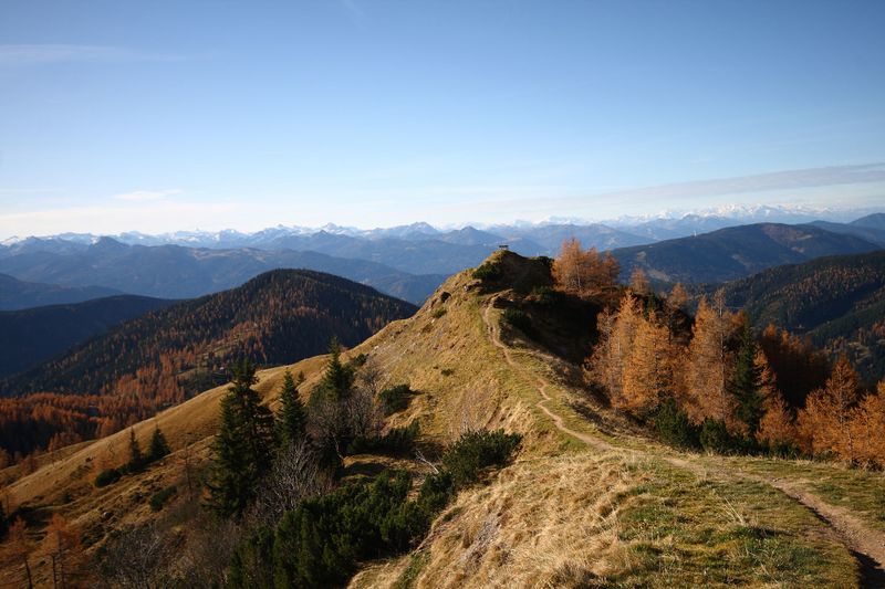 Datei:Lackenbichl südwandhütte 11998 2015-11-04.jpg