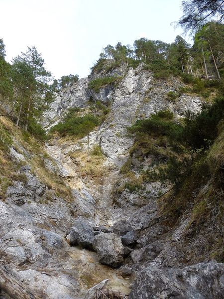 Datei:Humlechnergraben 54646 2014-04-27.JPG