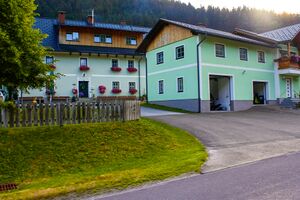 Huberhof Johnsbach-2010-2021-07-03.jpg