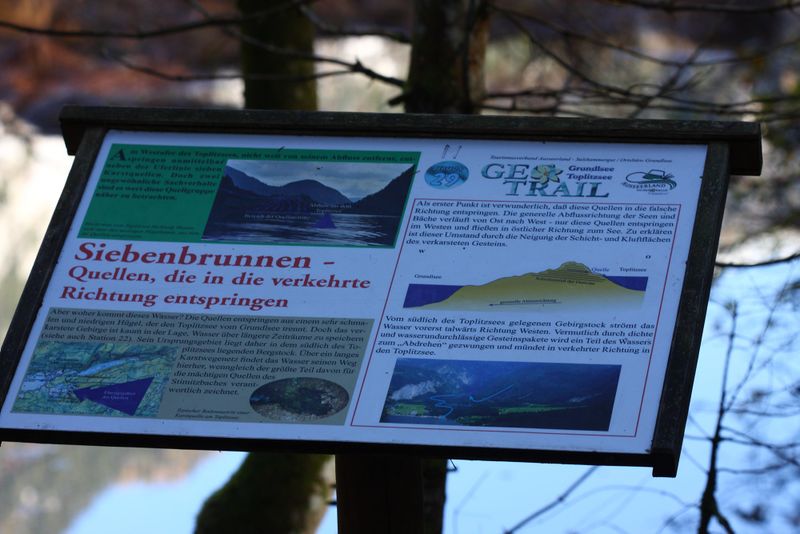 Datei:Siebenbrunnen 78135 2014-11-03.jpg