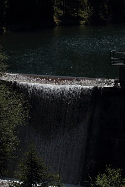 Datei:Staustufe sattental 56680 2017-05-19.jpg