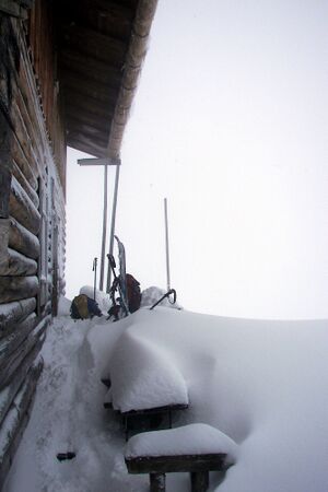 Giglachseehütte 47490 2006-06-04.jpg