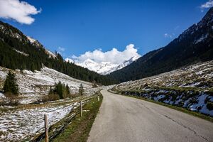 L 704 Sölkpassstraße-30-2016-04-29.jpg