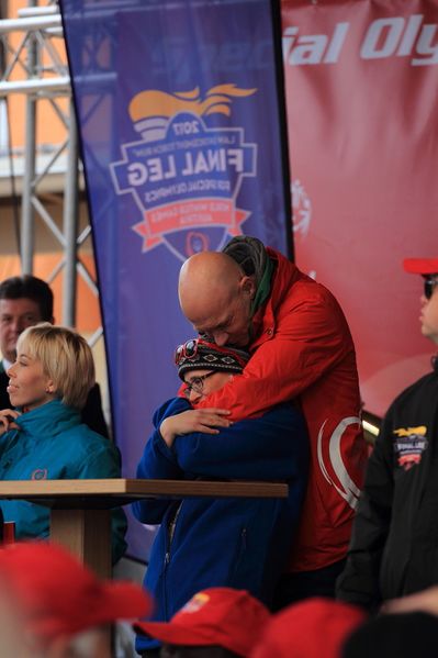 Datei:Fackelzeremonie spec.olymp17 39601 2017-03-18.JPG