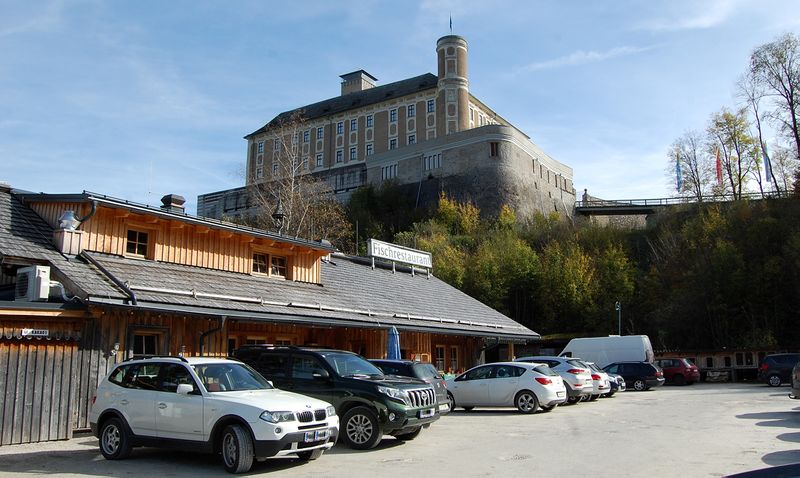 Datei:Fischrestaurant in Trautenfels.jpg