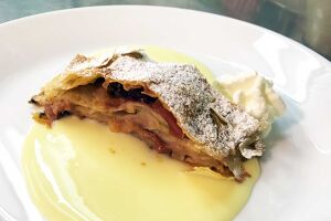 Zwetschgenstrudel.jpg